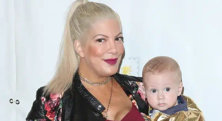 Online Users Slam Tori Spelling, 51, for Wearing Neon Two-Piece Swimsuit at Beach: ‘Not a Good Look’