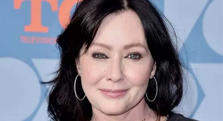 ‘Charmed’ & ‘Beverly Hills 90210’ Star Shannen Doherty, 53, Dies: Tragic Details