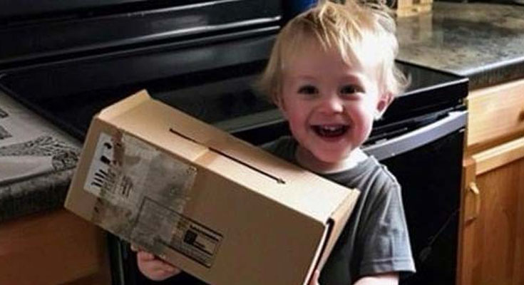 My Son Came Home with a ‘Gift’ from Our Neighbor — When I Saw What Was in the Box, I Decided to Move Out