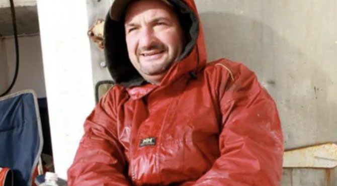 Remembering an Iconic Deckhand of “Deadliest Catch”