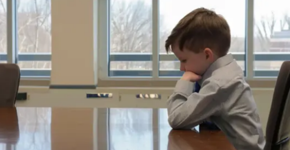 Woman Called to School for Her Son’s Bad Behavior & Is Left Speechless upon Seeing Who His Teacher Is — Story of the Day