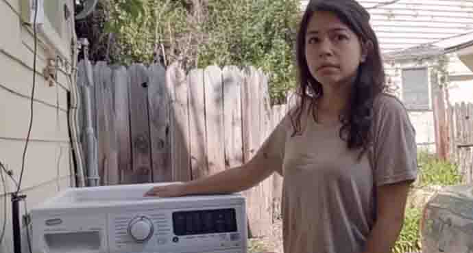 Poor Young Mom Buys Old Washing Machine She Could Barely Afford, Then Finds Note Inside — Story of the Day