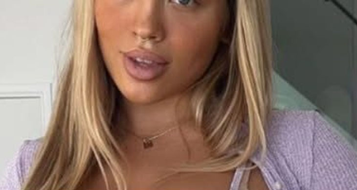 A Mom’s Bikini Is Causing Outrage At The Beach.