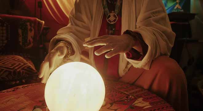 I Was Sure I Was Marrying The One, Until I Went to a Fortune Teller — Story of the Day