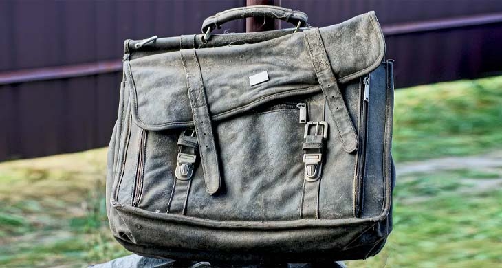 My 5-Year-Old Daughter Cried Every Time She Saw My Husband’s Bag — My Life Changed Forever the Day I Looked Inside